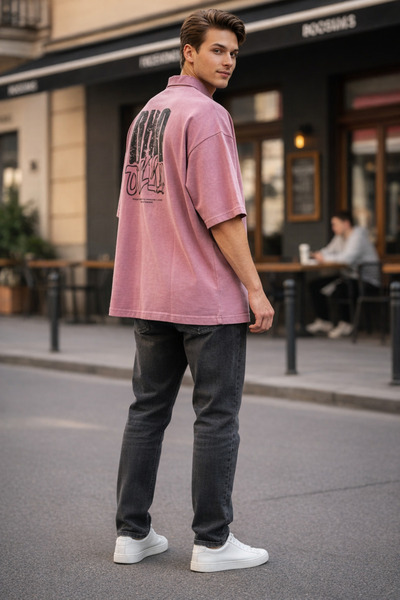 ALANAQA Box Polo Oversized Unisex T-Shirt.