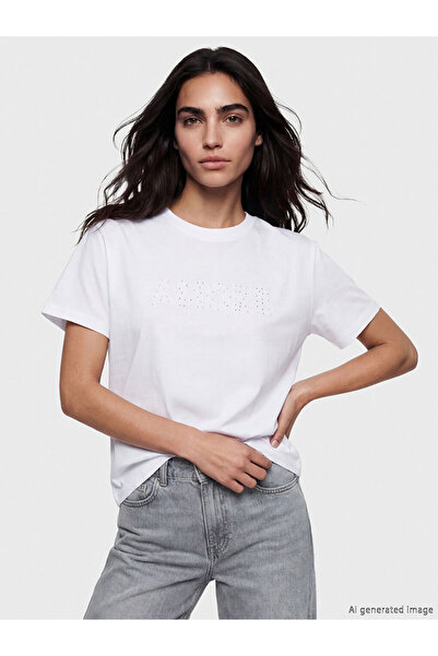 LC Waikiki RMZ GİYİM FARKIYA تي شيرت نسائي بياقة روبا مرصعة بالأحجار