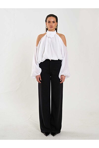 Coral Boynu Gül Buckled Blouse 071878 Ecru