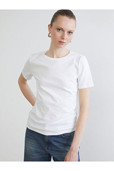 LC Waikiki RMZ GİYİM FARKIYA تي شيرت نسائي بياقة روبا