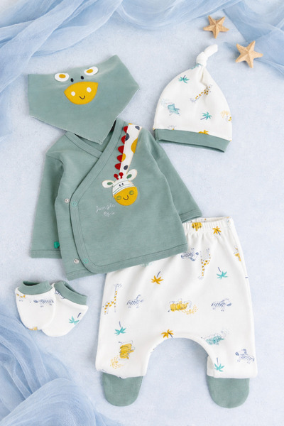 tinitins Giraffe Themed 5 Piece Baby Boy Hospital Outlet Baby Set