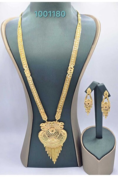 Arjwan Accessories A stunning women's jewelry accessory set