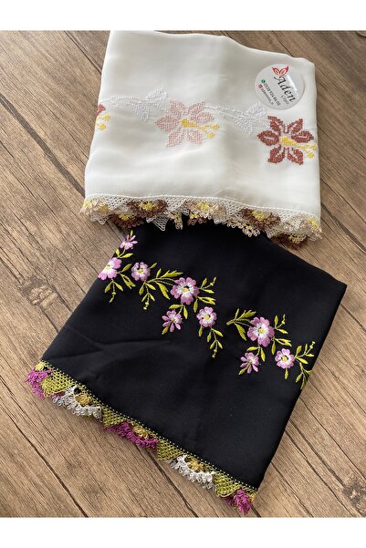 EL YAPIMI Embroidered Prayer Mat with Needlework