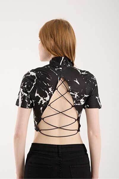 Modazeyosh Back Rubber Detail Digital Print Cropped