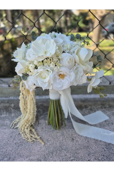 Buketlife Krem gelinbuketi gelinçiçeği yakaçiçeği