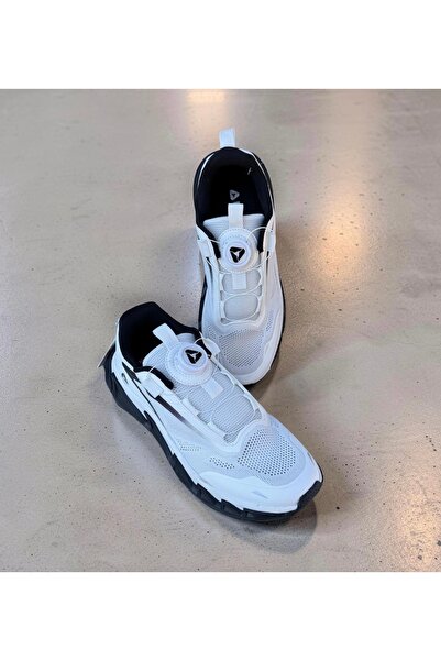 LETOON Men's Smart Lace-Up Breathable Lightweight Sole Casual Sneakers Sneakers