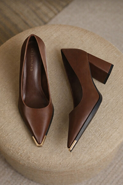 ELEVAM Women's Heeled Shoes and Block Heel Piece Sets with Pointed Toes and E...