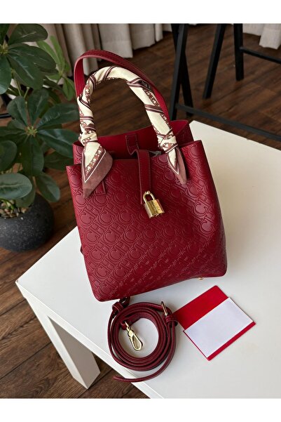 Ropi A luxurious women's Clutch Bag: elegant and beautiful