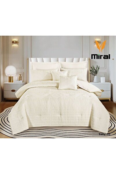 miral Summer double bedsheet set with excellent heavy filling, 8 pieces