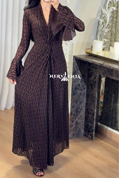 narvenia Dark chocolate long-sleeved dress