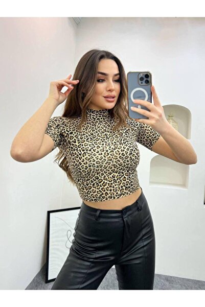 EVOA Women's Patterned Mock Neck Cropped & Blouse