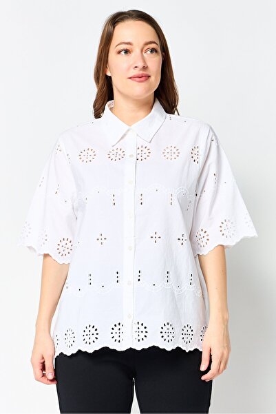Material Girl Women Pointed Collar Short Sleeve Eyelet Blouse, White