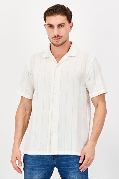 Nautica Jeans Men Regular Fit Yarn Dye Short Sleeve Casual Shirt, Cream