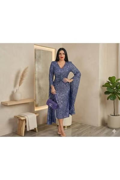 FULLJOY Elegant sequined midi evening dress with long, wide sleeves; a fashio...
