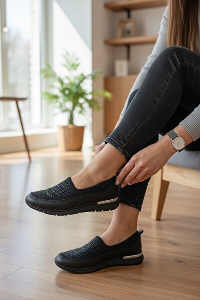 enoch أحذية رياضية نسائية مرصّع بالأحجار تفاصيل مخططة و مرن ذات ياقة