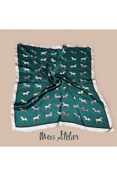 Mevi Atelier وشاح أخضر اللون منقوش مقاس 70 × 70