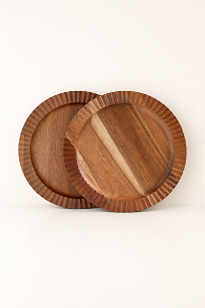 Mirilliahome Set of 2 Acacia Wood Serrated Round Serving Plates – 24.5 cm