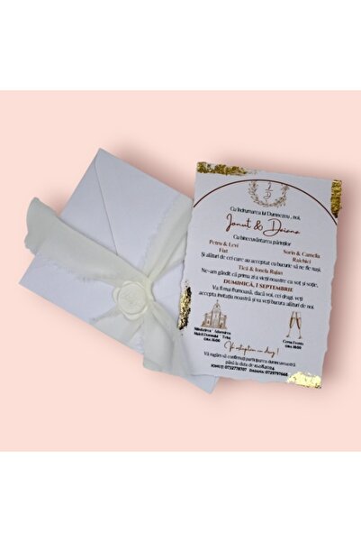 Fabricacucadouri.ro Pachet 50 Invitație nuntă cu plic alb și fundiță satin alb