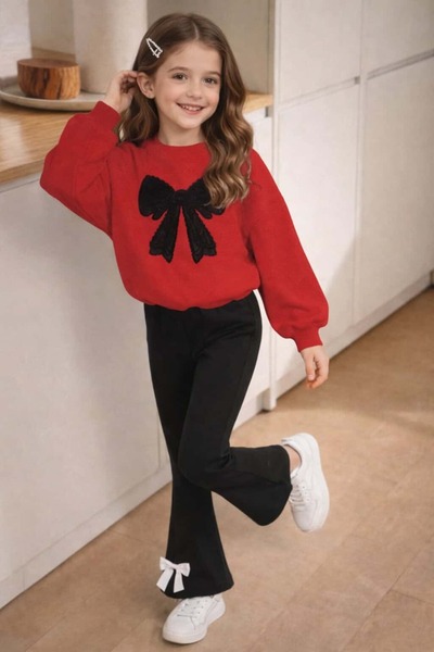 ManifestoGo Girl's Beige-Black Hearts Printed Crew Neck Spanish Style Outfit