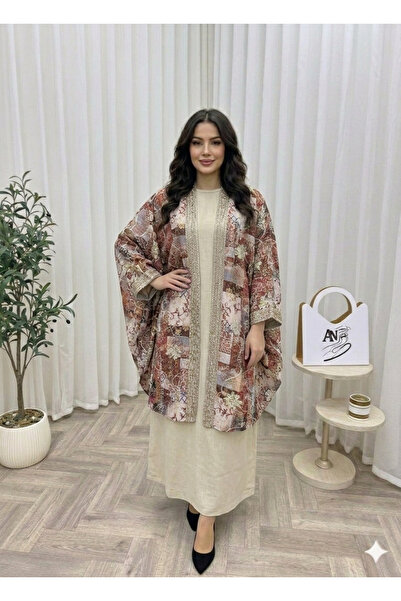 Trendak Embroidered bisht jalabiya