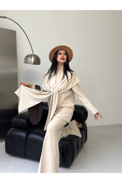 Bella Breeze طقم سترة وبنطلون بتصميم مفصل للنساء