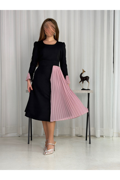 BRATO Black and pink midi dress with side pleats