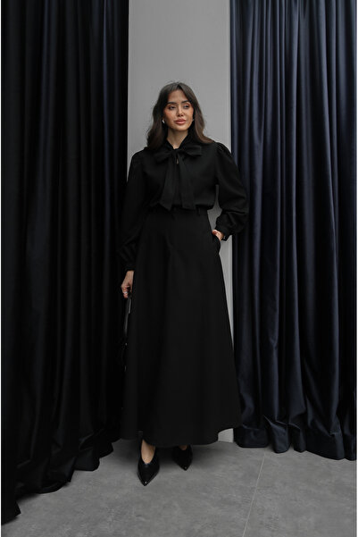 Havoş Set bluză și fustă negru cu detaliu de legătură la guler