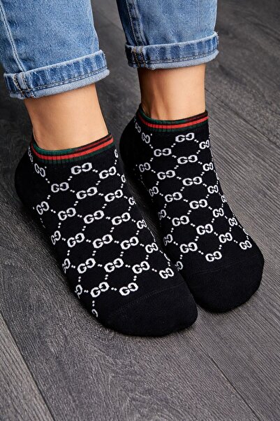 salama A set of 10 unisex youth socks with an innovative design