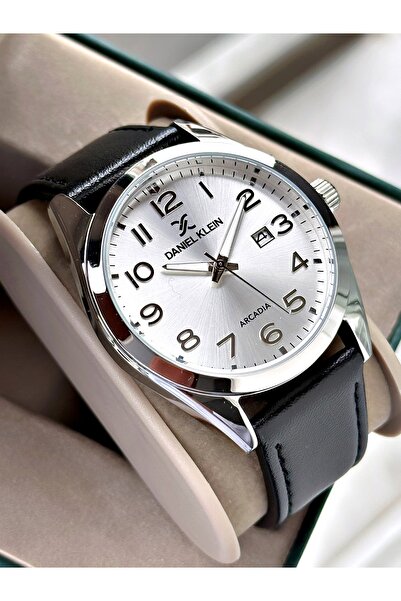 Daniel Klein Leather Kordon Men's Wristwatch 3 Atm Waterproof Pieces