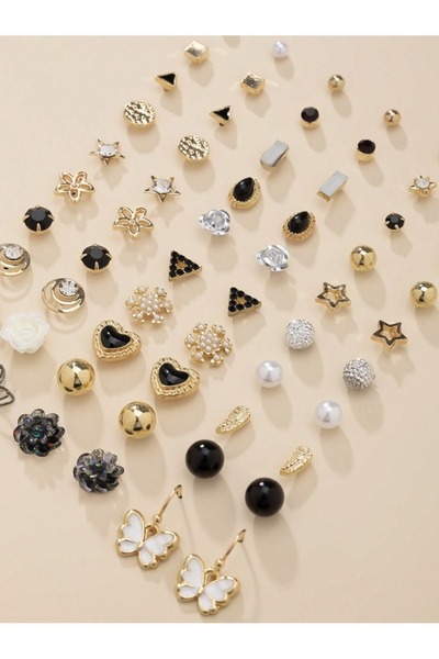 VEYA A luxurious women's earring set consisting of 60 pieces with distinctive...