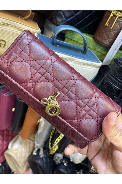 GGGG Elegant and sophisticated women's shoulder bag with all its accessories