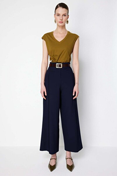 ON Παντελόνι Παλάτσο με φαρδιά μπατζάκια και ζώνη στη μέση