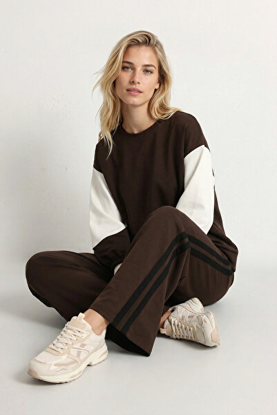 Lovelyİstanbul لون متباين قماش مودال طقم من قطعتين علوية وسفلية LCR0116 بني إكرو