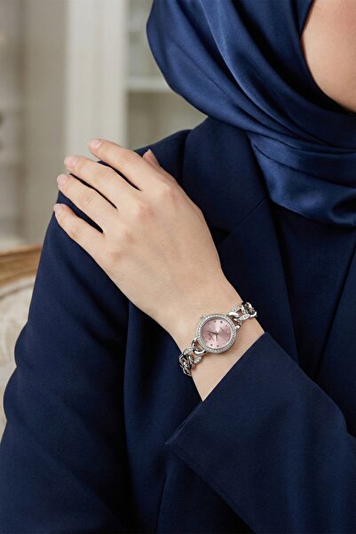 InStyle Stylish Silver Women's Wristwatch with Spiral Chain