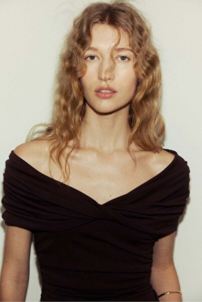 H&M Twist-detail off-the-shoulder top