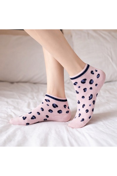 gigigiyim Pack of Leopard Printed Women's Stitch-Free Booties Socks