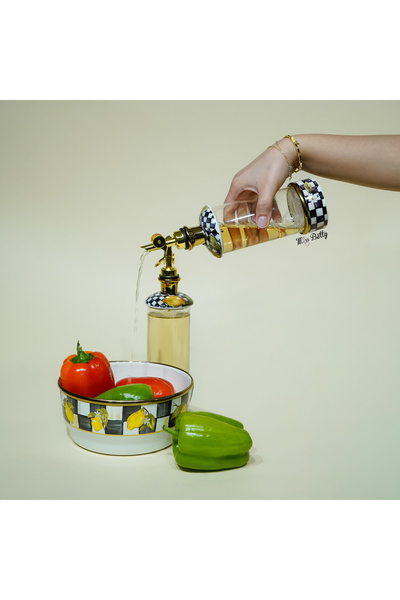 Miss Betty Linda 2-Piece Glass Porcelain Oil Pot