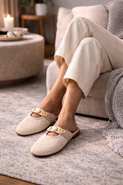 Slipcat Biserne i zlatne T Sa kopčom E Karirano D Teksturirano Stilizovane že...