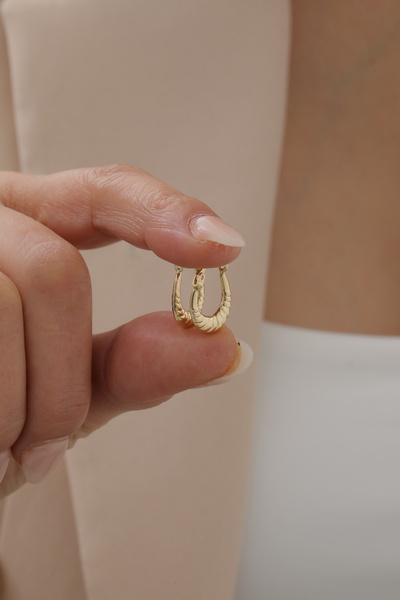 YAVUZ KUYUMCULUK 14 Ayar Altın Oval Midye Küpe