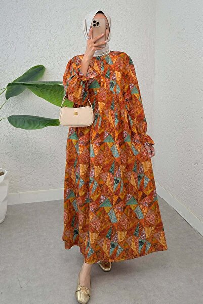 zenne Long dress with elastic sleeves and side lace detail - brick red