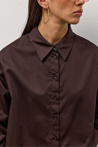 Molene Cămașă maro din bumbac, cu detaliu pliat la spate, croială normală
