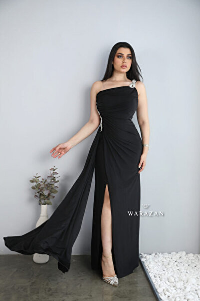 Warazan Soft stretch evening dress with embroidery