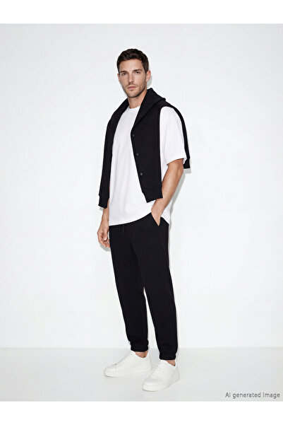 LC Waikiki Crne standardne muške trenirke Jogger