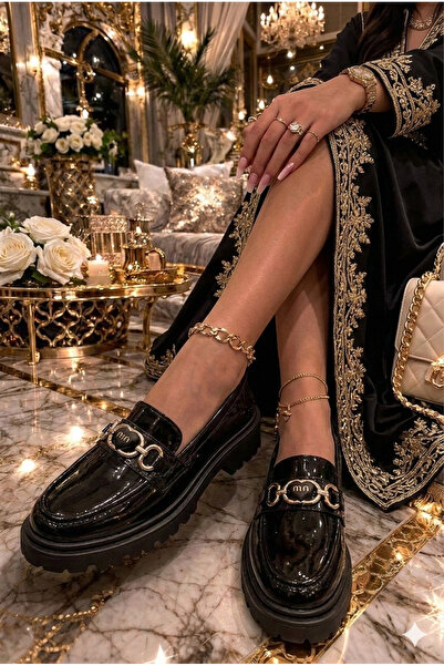 OUTLET41 Women's Black Patent Leather Loafers Shoes Thick Sole Chain Detail C...