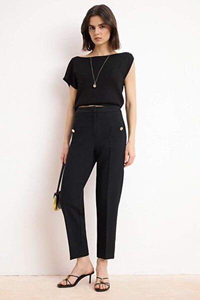 Trendyol Collection Schwarze Premium-Stoffhose mit elastischem Rücken und Kar...