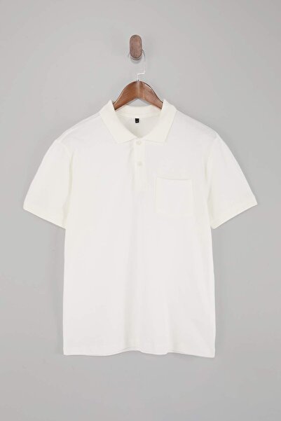 Trendyol Collection Ecru Regular/Bequemes T-Shirt mit Polokragen aus 100 % Ba...