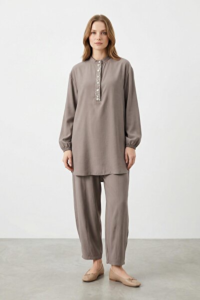 Puane Women's Judge Collar Embroidery Detailed Suit – 14422Tks - Mink