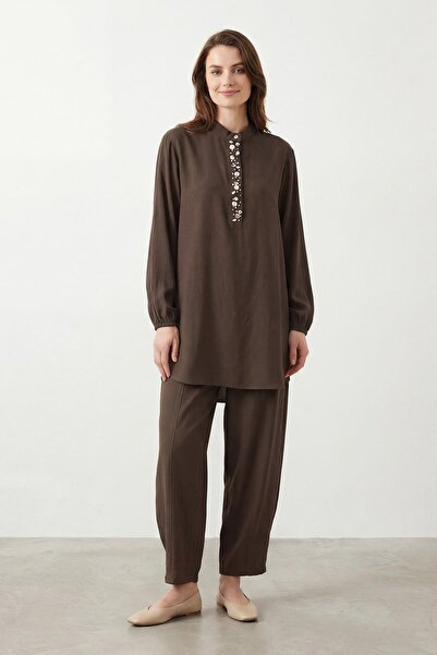 Puane Women's Judge Collar Embroidery Detailed Suit – 14422Tks - Brown