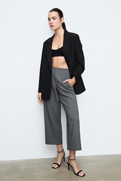 Stradivarius بنطلون رسمي مزين بسهام