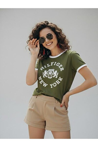 Tommy Hilfiger ORGANIC COTTON NEW SEASON WOMEN'S VELVET COLLEGE LOGO T-SHIRT